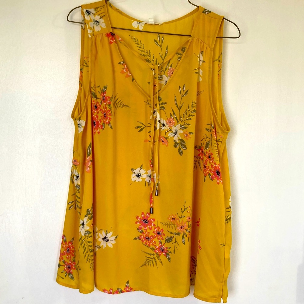 Gently Used 🎀 Maurice’s Blouse